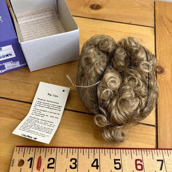 IMSCO Doll Wig ERIKA Honey Blond 12/13 #551124 Short Curly Hair NWT - Picture 3 of 7